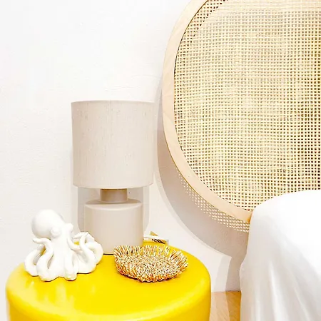 Apartment & Massatto - Old Town Elegance *