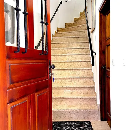 Apartment & Massatto - Old Town Elegance *